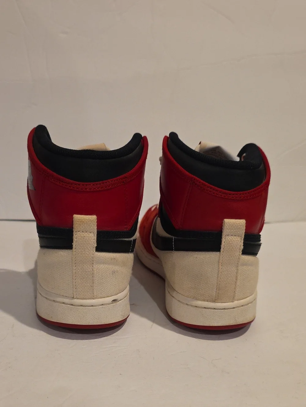Nike Red Black White High-Top Sneakers 2013 Ajko Size 8 Chicago Jordan 1 Ajko